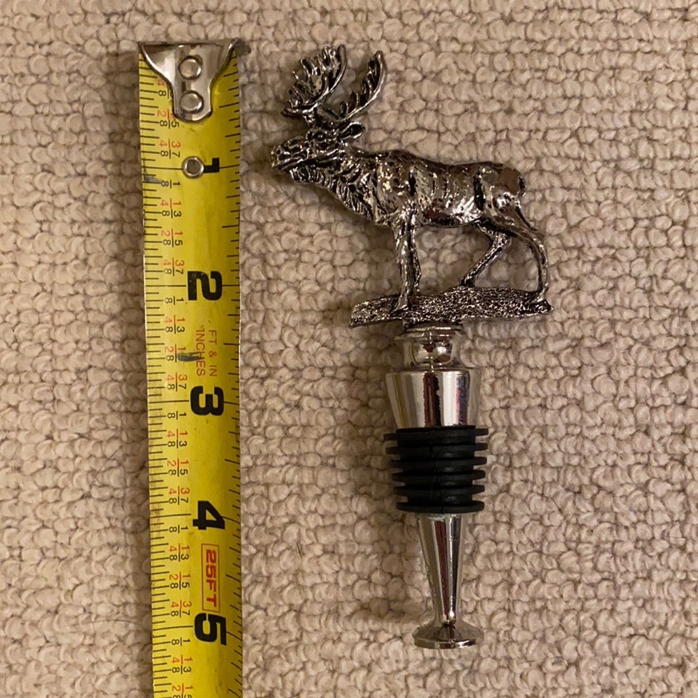 Wine stopper pewter moose